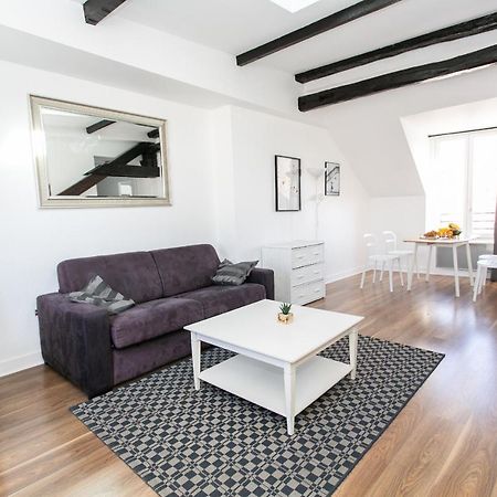 Le Marais Private Apartments ปารีส ภายนอก รูปภาพ
