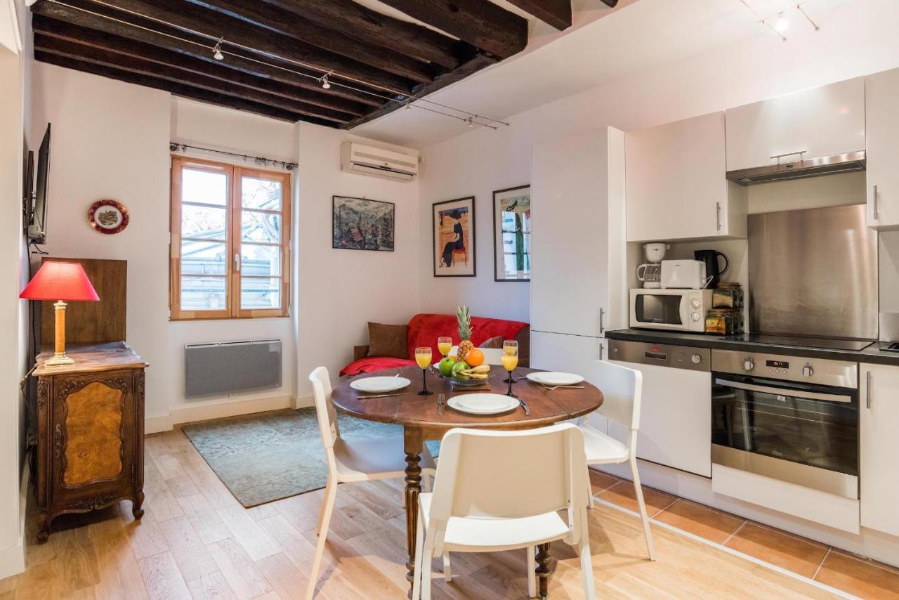 Le Marais Private Apartments ปารีส ภายนอก รูปภาพ