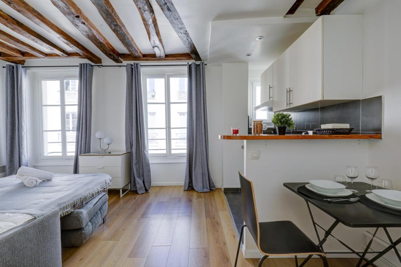Le Marais Private Apartments ปารีส ภายนอก รูปภาพ